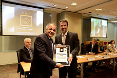 Amec CEO delivers CAF certificate to the President of BM&F Bovespa